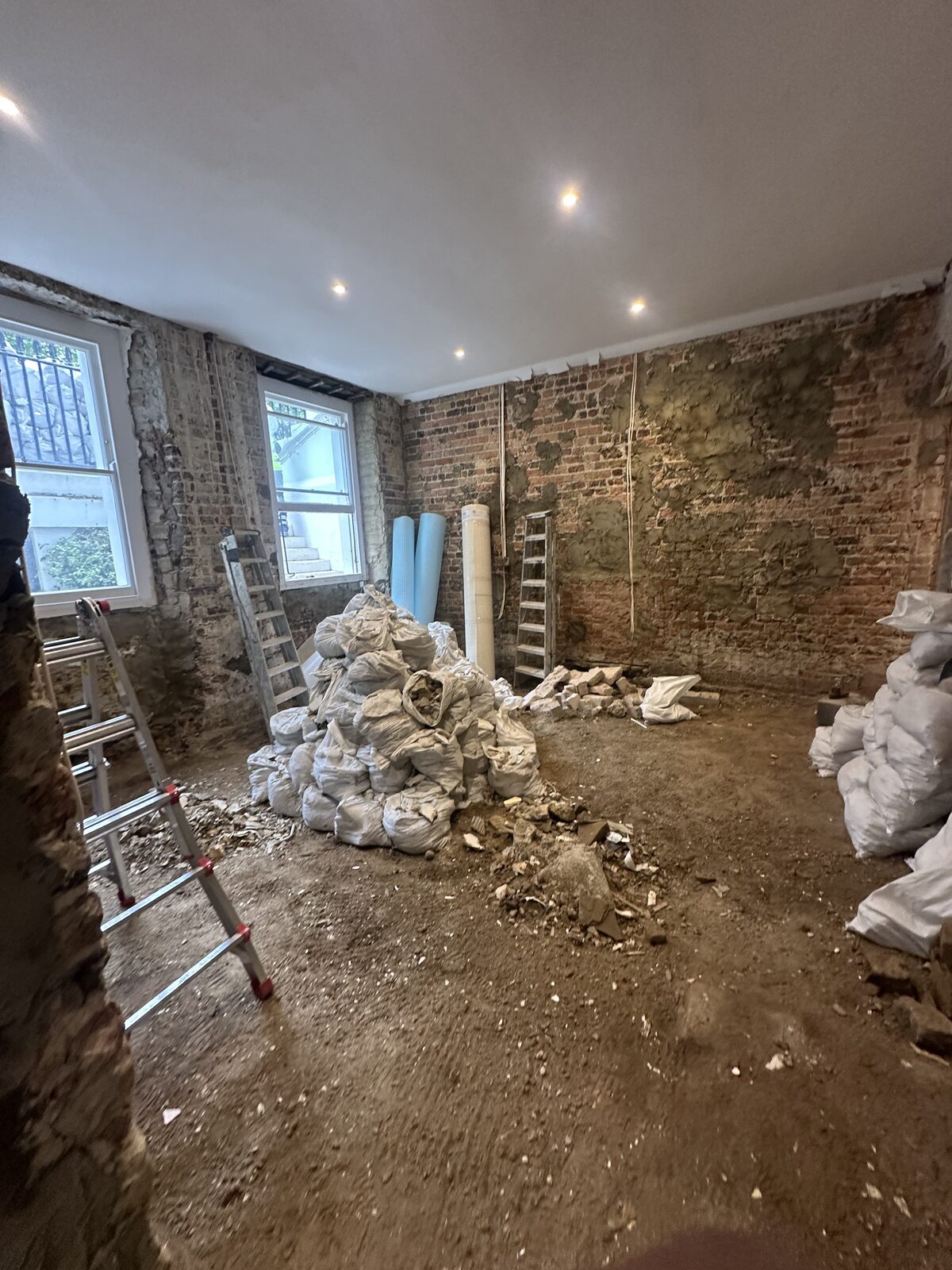 Type C cavity drain system — wall membrane detail